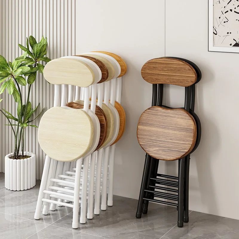 Compact Mesh Chairs for Small Offices and Tight Spaces